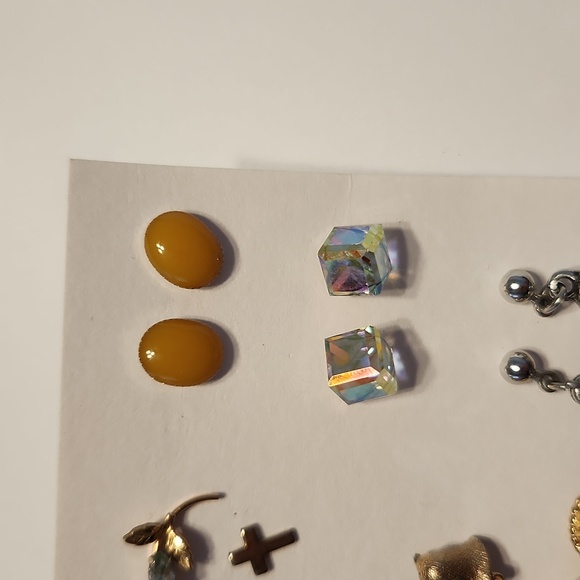 Stud Earring Collection - Picture 2 of 8